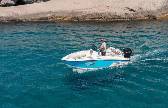 Motorboat Compass 165cc 115hp