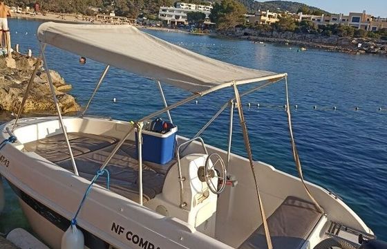 Boat without licence  Compass XT