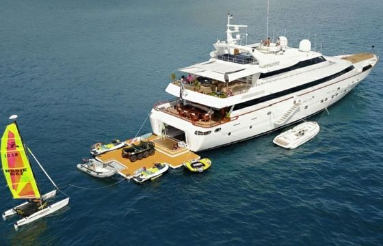 Motor yacht Sunseeker Custom 5624hp