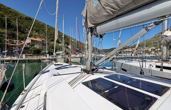 Sailboat HANSE 455 13.95m