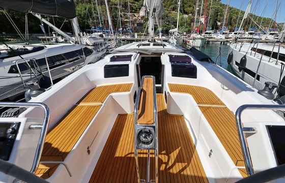 Sailboat HANSE 455 13.95m