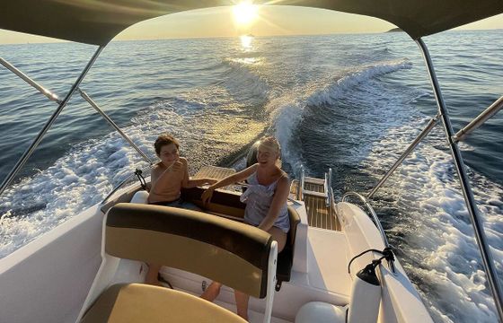 Motorboat Bluline Open 19 100hp