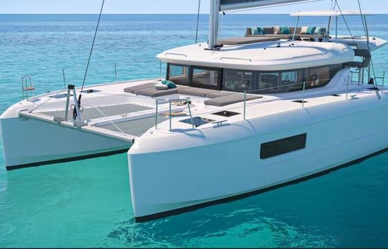 Catamaran LAGOON 43 12m