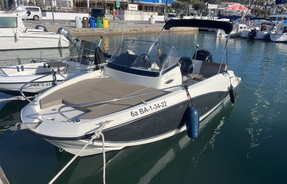 Motorboat Quicksilver Activ 605 Sundeck