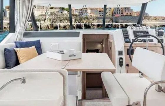 Motorboat Beneteau Swift 41 180hp