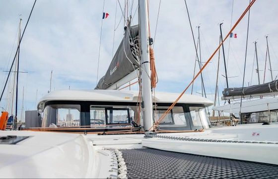 Catamaran Beneteau Excess 11 11.33m