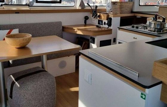 Catamaran Beneteau Excess 11 11.33m