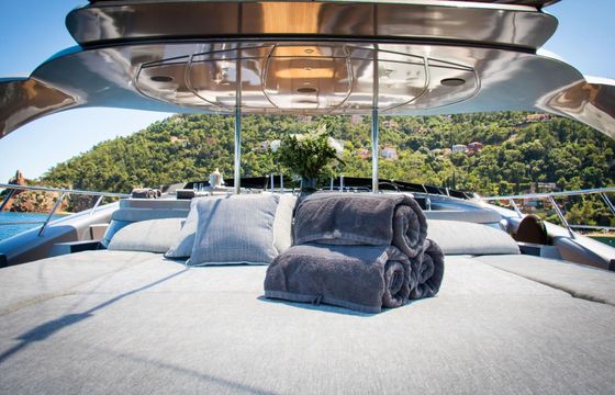 Motor yacht Isa 120 6000hp