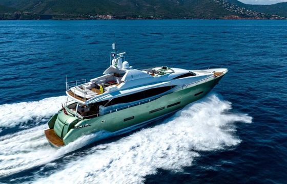 Motor yacht Peri Manatea 95ft - St Barthelemy