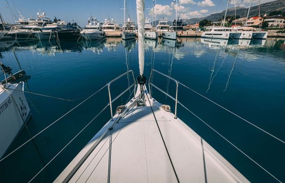 Sailboat Jeanneau Sun Odyssey 410 12.5m