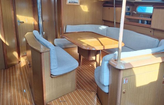 Sailboat Jeanneau Sun Odyssey 49 (4 cab) 14.98m