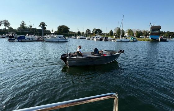 Boat without licence  Qwest 500 20hp