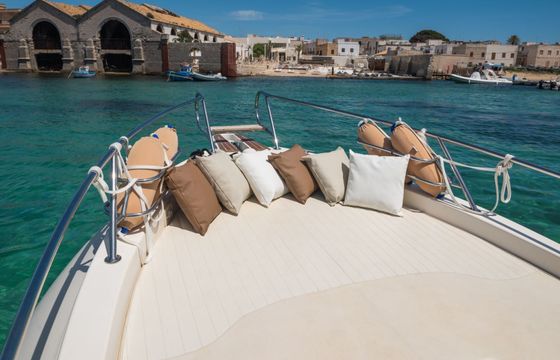 RIB Capelli Tempest 900 Cabin 500hp