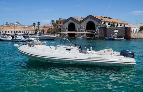 RIB Capelli Tempest 900 Cabin 500hp