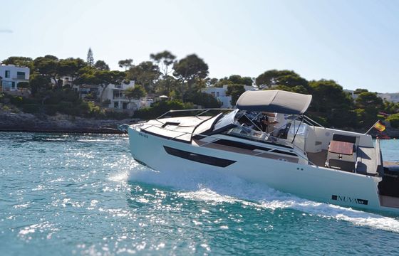 Motorboat NUVA YACHTS M9 CABIN 350hp