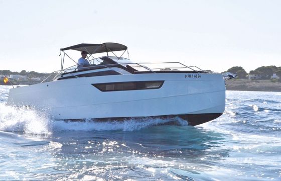 Motorboat NUVA YACHTS M9 CABIN 350hp