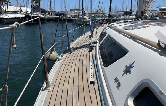 Sailboat Jeanneau Sun Odyssey 40 11.76m