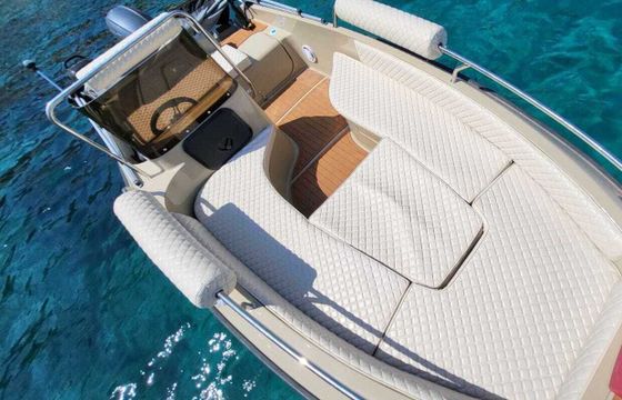 Boat without licence  Isatek "Velvet 4" Cobra 495 30hp