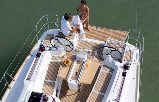 Sailboat Jeanneau Sun Odyssey 419 12.34m