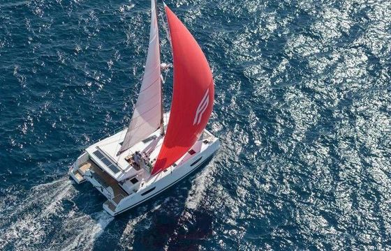 Catamaran Fountaine Pajot Isla 40 12m