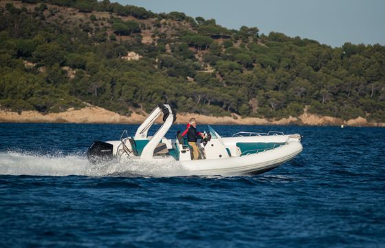 RIB Zodiac Medline 750