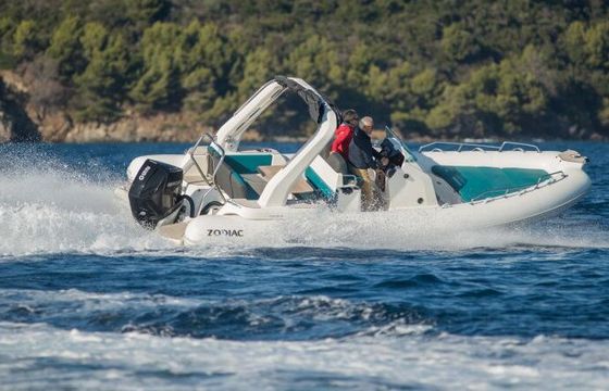 RIB Zodiac Medline 750
