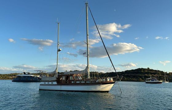 Sailboat Seafinn 43 14m