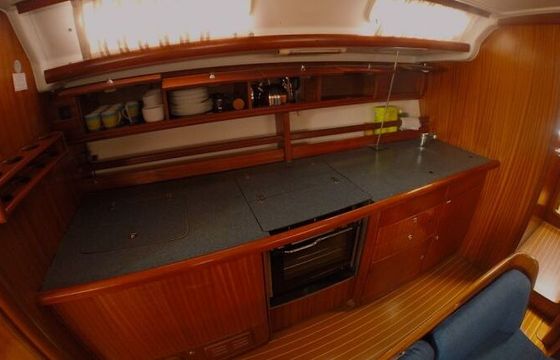 Sailboat BAVARIA 44 13.95m