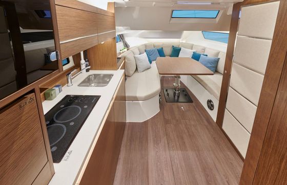Motorboat Jeanneau Cap camarat 12.5 WA 900hp