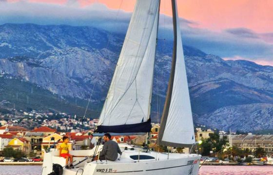 Sailboat Viko S 21 6m