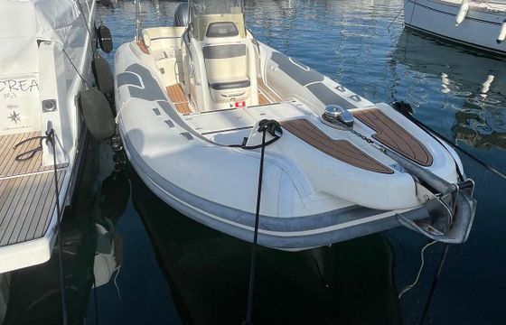 Motorboat Bsc Bsc 70 200hp