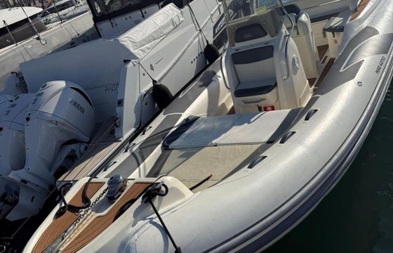Motorboat Bsc Bsc 70 200hp