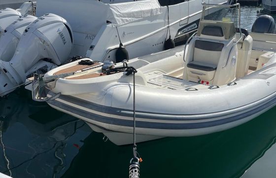 Motorboat Bsc Bsc 70 200hp