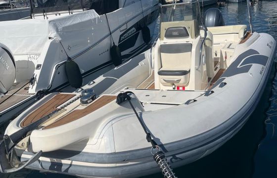 Motorboat Bsc Bsc 70 200hp