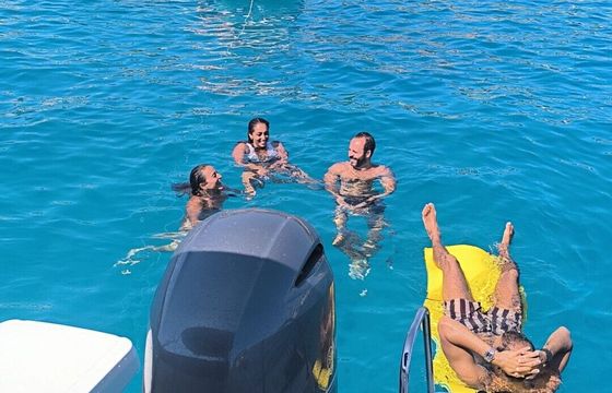 Motorboat Jeanneau Cap Camarat 6.5 wa 200hp