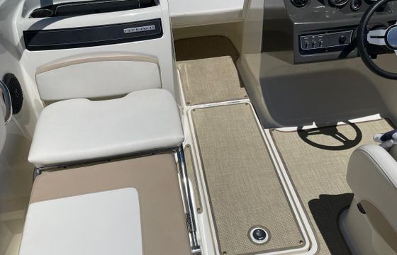 Motorboat Bayliner Vr5 150hp