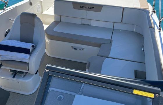 Motorboat Bayliner Vr5 150hp