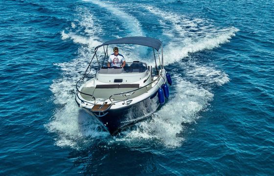 Motorboat Jeanneau Cap Camarat 6,5 WA 150hp