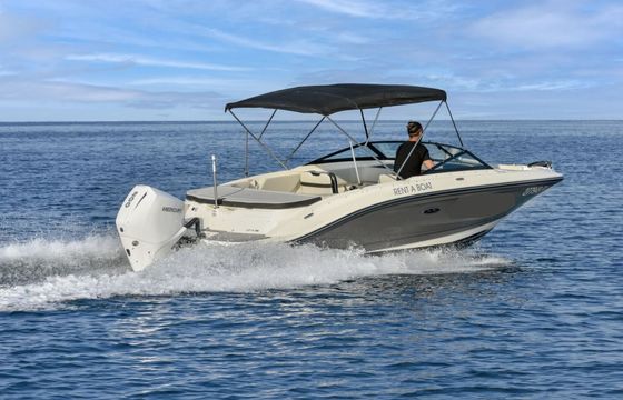 Motorboat Sea Ray 210 Spx 200hp