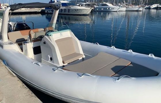 RIB Zodiac Medline 750 300hp
