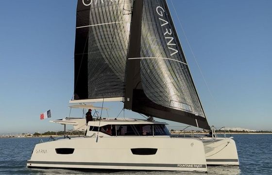 Catamaran Fountaine Pajot Isla 40 12m