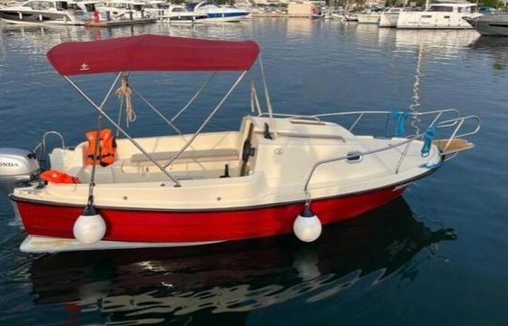 Motorboat Adria 500 20hp