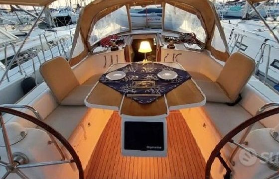 Sailboat Beneteau Oceanis 40 12m