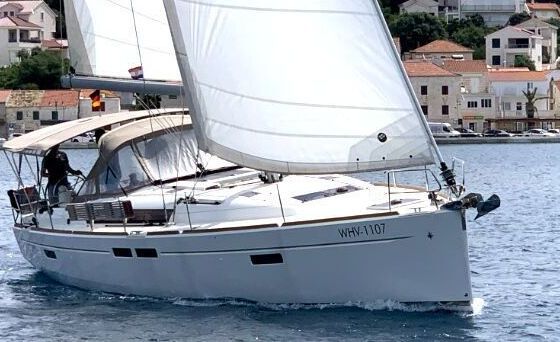 Sailboat Sun Odyssey 479 14.43m