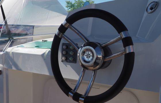 Motorboat OceanMaster 470 40hp