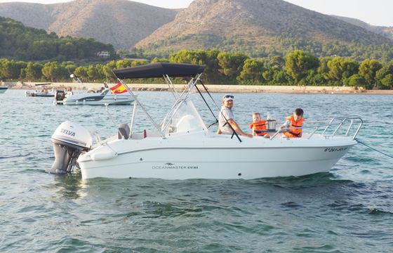 Motorboat OceanMaster 470 40hp