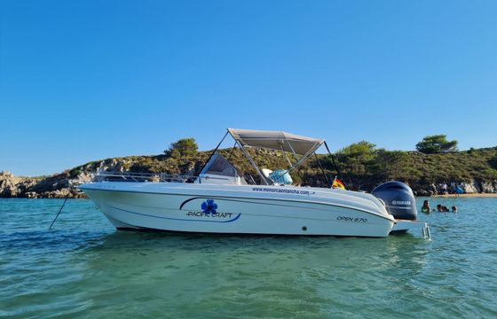 Motorboat Pacific Craft Open 670 200hp