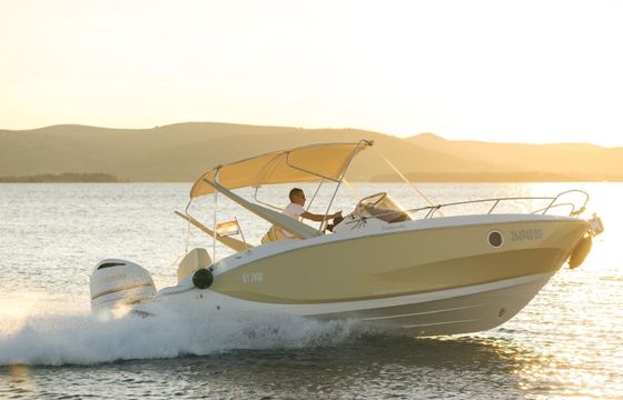 Motorboat Sessa Marine Sessa
