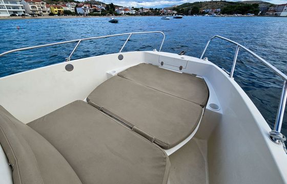 Motorboat Quicksilver Activ 675 Open 150hp
