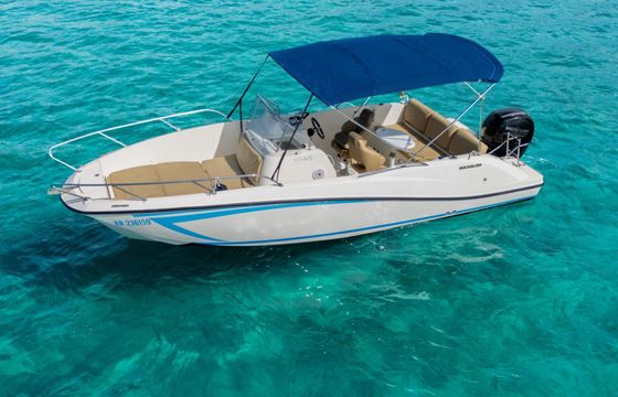 Motorboat Quicksilver Activ 675 Open 150hp